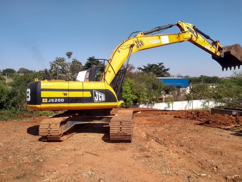 Escavadeira Jcb Modelo Js200 C/ 9.500 Conservada 