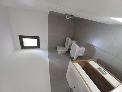 Imagen 14 de 17 de Casa En Venta Villa Allende. La Morada. 3 Dorm. A Estrenar.