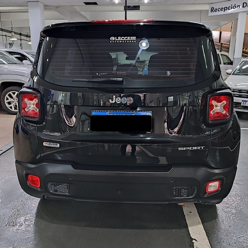 Imagen 7 de 9 de Jeep Renegade