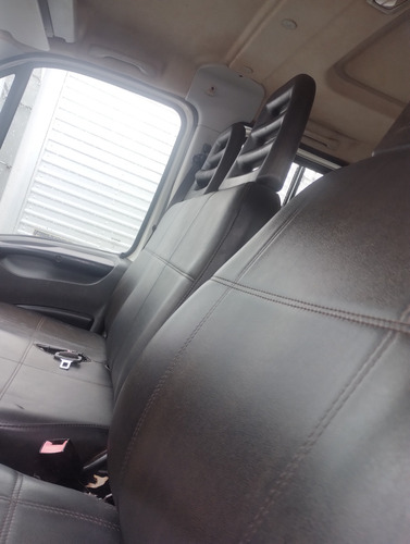 Iveco Daily 70c17 Caminhao Cabine Dupla Com Carroceria