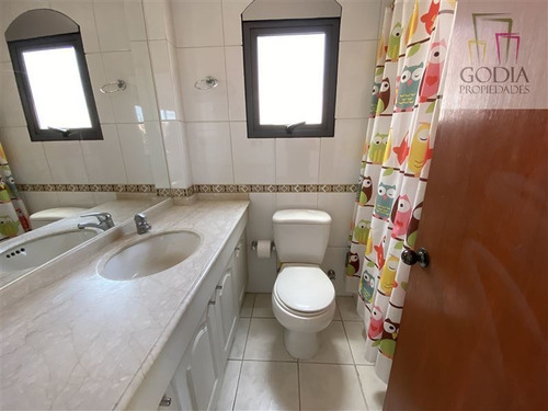 Imagen 20 de 30 de Casa En Venta En Peñalolén