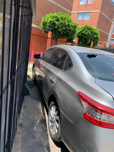 Nissan Sentra 1.8 Advance At