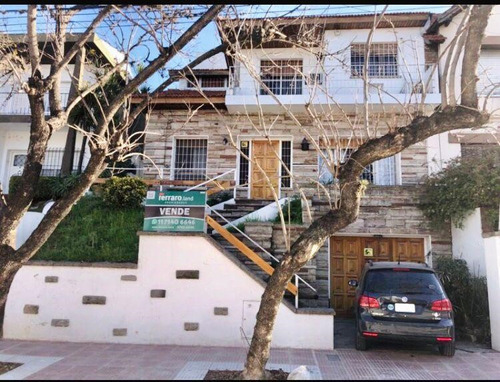 Casa Chalet  En Venta Ubicado En San Fernando, G.b.a. Zona Norte, Argentina