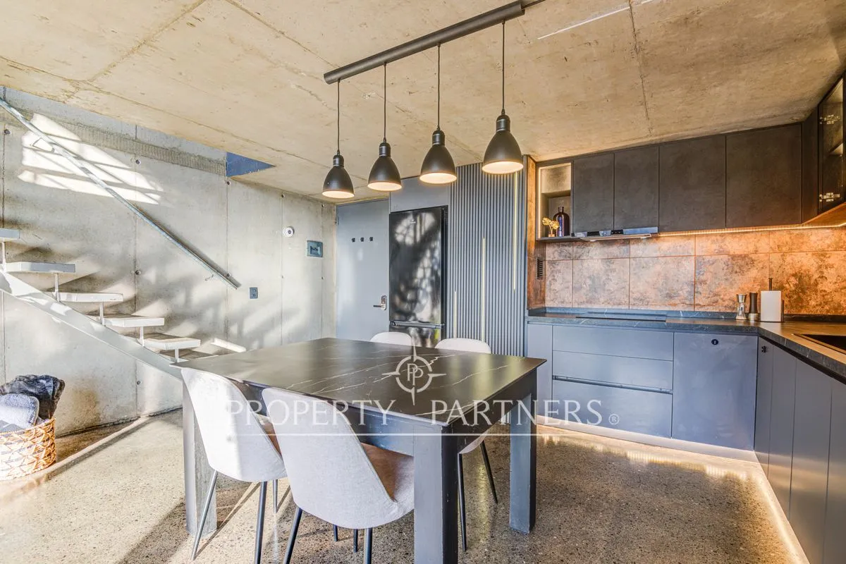 Imagen 4 de 30 de Loft Industrial Completamente Remodelado En Bellav...