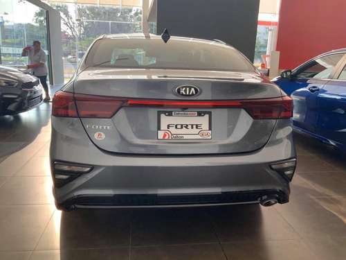Kia Forte 2.0 Lx Mt
