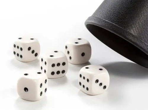 Juego De Mesa Generala Real 5 Dados Profesionales Ruibal