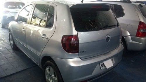 Imagem 5 de 9 de Volkswagen Fox 2011 1.6 Vht Prime Total Flex 5p