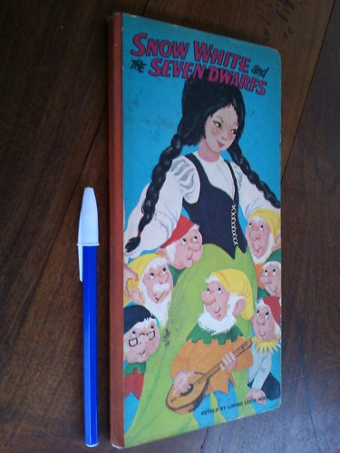 Snow White And The Seven Dwarfs - Retold By Leete Hodge