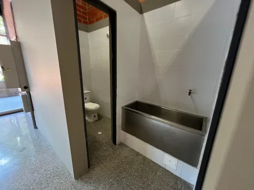 Arriendo Local En Guayabalía