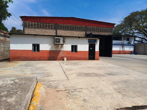 Galpón Con Fondo De Comercio Operativo En San Joaquín, Edo. Carabobo Ns