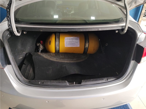 Hyundai Elantra 2.0 GLS 16V FLEX 4P AUTOMÁTICO