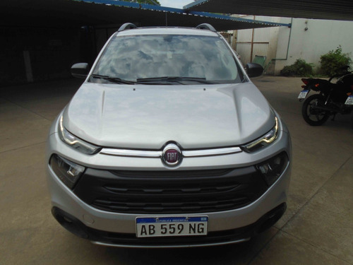 Imagen 2 de 10 de Fiat Toro Freedom 2.0 2017 65.000km