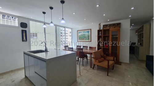 Jg Cod Flex 24-11312 Se Vende Bello Y Remodelado Apartamento Con Anexo Independiente  Adicional En Los Palos Grandes Negociable