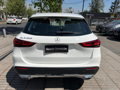 Mercedes-Benz Gla 200 1.3 GLA 200 DCT Auto