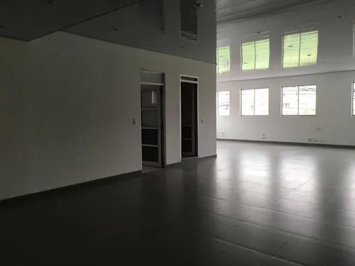 Bodegas En Arriendo Roma 90-72713