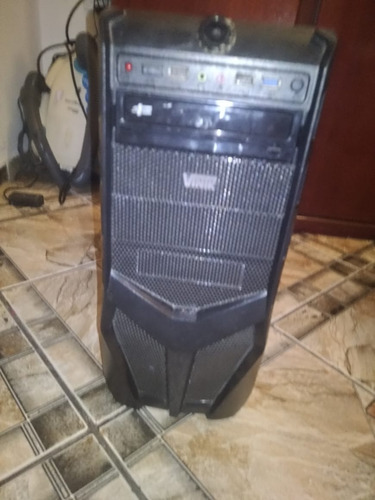 Gabinete Vinik Com Placa I3 3250u 8gb