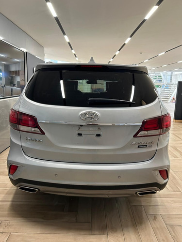 Hyundai Santa Fe 3.3 Limited Tech At