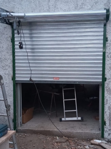Imagen 3 de 5 de Reparación-arreglo Cortinas De Enrollar Metalicas Nuevas