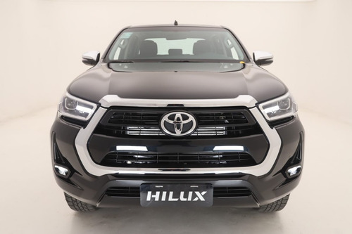 Imagen 6 de 16 de Toyota Hilux Srv 4x4 At