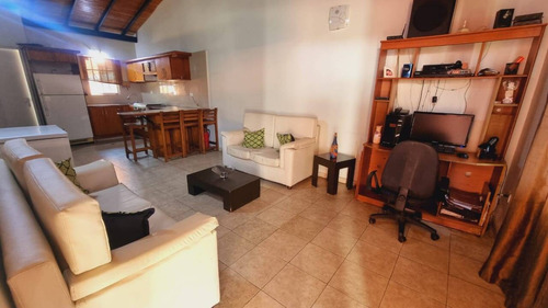 Ac Venta Funcional Casa En Valle De Oro, San Diego Edo. Carabobo Cod. 206190