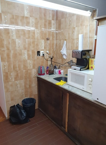 Imagen 8 de 12 de Oportunidad, Amplia Oficina Centro C/ Garage. Impecable.