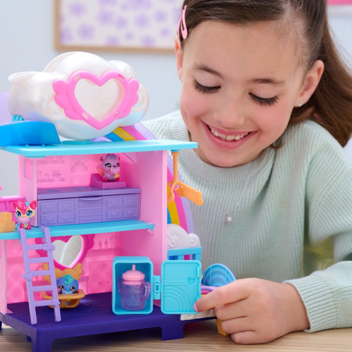 Guardería Hatchimals Alive, 4 Mini Figuras, 13 Accesorios