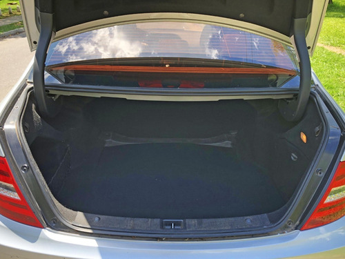 Mercedes Benz C200