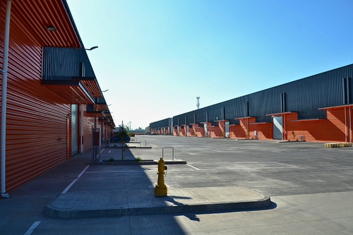 Bodega De 192 M2 En Centro Logístico A 4 Minutos De Ruta 5 N