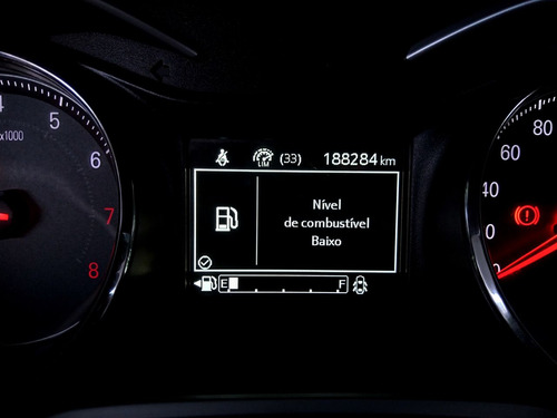 Chevrolet Onix SEDAN Plus LT 1.0 12V Flex 4p Mec.