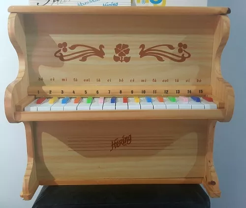 Piano de brinquedo - anos 80 (marca: Hering) - Antiguidades - Uvaranas,  Ponta Grossa 1195756623