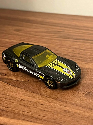 Hot Wheels Corvette C6 - Police Policia