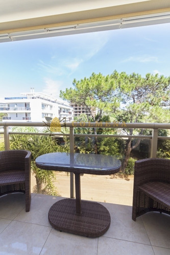 Encantador Departamento De 3 Dormitorios Ideal Para Vivir Todo El Año!!- Ref: 2082