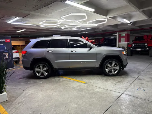 Jeep Grand Cherokee 5.7 Limited Lujo 4x2 At Blindada N-4