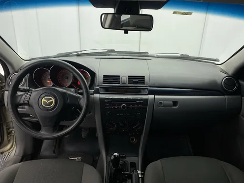 Mazda 3 1.6 Z6HM7 MT