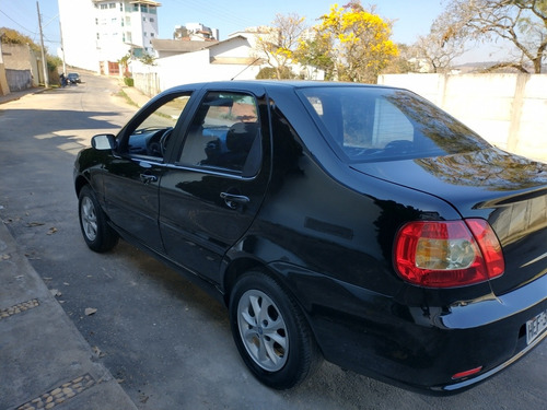 Imagem 3 de 5 de Fiat Siena 2007 1.4 Elx 30 Anos Flex 4p