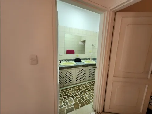 Venta Casa De 520mts2 En Ciudad Jardín, Sur De Cali 8850.