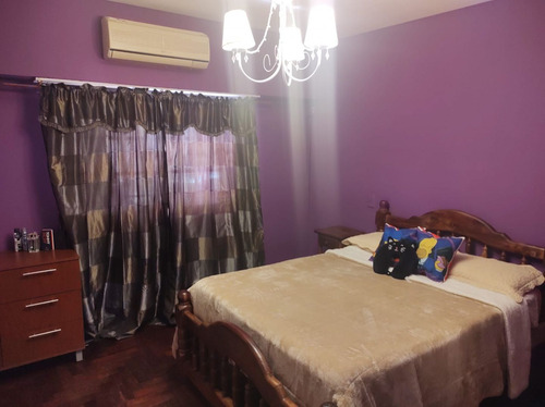 Oportunidad Chalet 4 Ambientes Con Cocheras Piscina