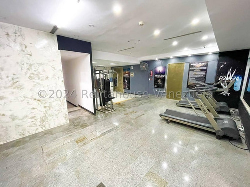 Local Comercial En Venta Los Palos Grandes Mls #24-23865 Bm