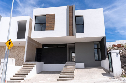 Casa En Zibatá Con Cuarto De Estudio Y Roof Garden Jade Norte 169 Ig
