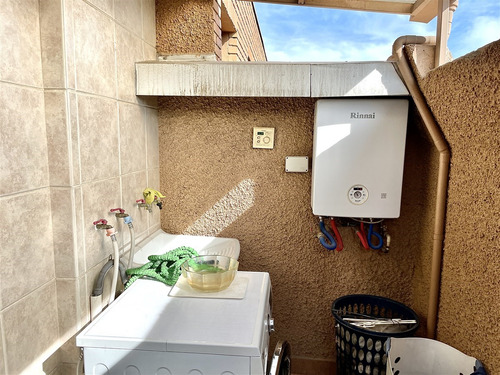Departamento En Venta De 4 Dorm. En Lo Barnechea