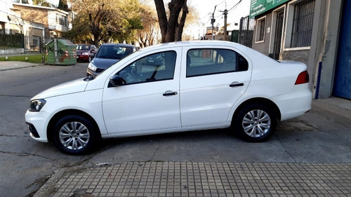 Volkswagen Gol Sedan 1.6 100% Financiado
