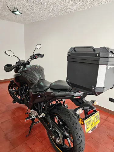 Fz 25 Modelo 2023, Menos De 9.000 Kms, Accesorios Extra.
