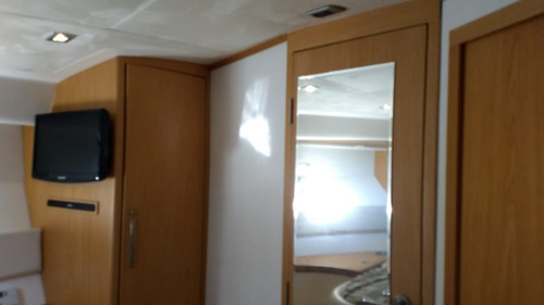 Lancha Phantom 385 2 X Volvo D4 300hp 2011 Super Conservada