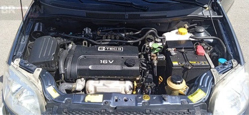 Imagen 9 de 10 de Chevrolet Aveo Lt Automático