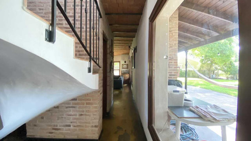 Casa En Venta En Barrio El Pato Verde Muñiz