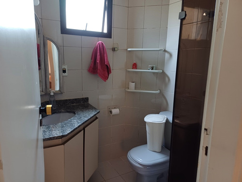 Apartamento /próximo Das Praias Astúrias E Tombo