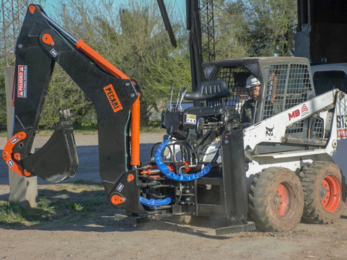 Imagen 4 de 6 de Implemento Excavador Professional Pecari Para Minicargadora