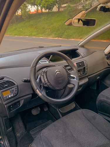 Imagem 8 de 10 de Citroen C4 Picasso Glx
