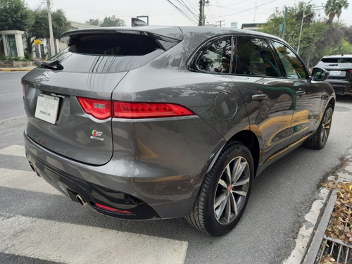Imagen 4 de 11 de Jaguar F Pace S V6 2019