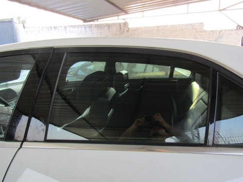 Vidro De Porta Traseiro Esquerdo Mercedes E63 Amg 2014
